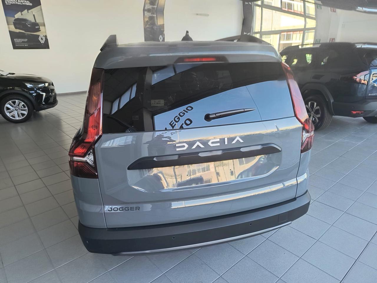 Dacia Jogger 1.0 TCe GPL 100 CV 7 posti Expression NUOVA DA IMMATRICOLARE