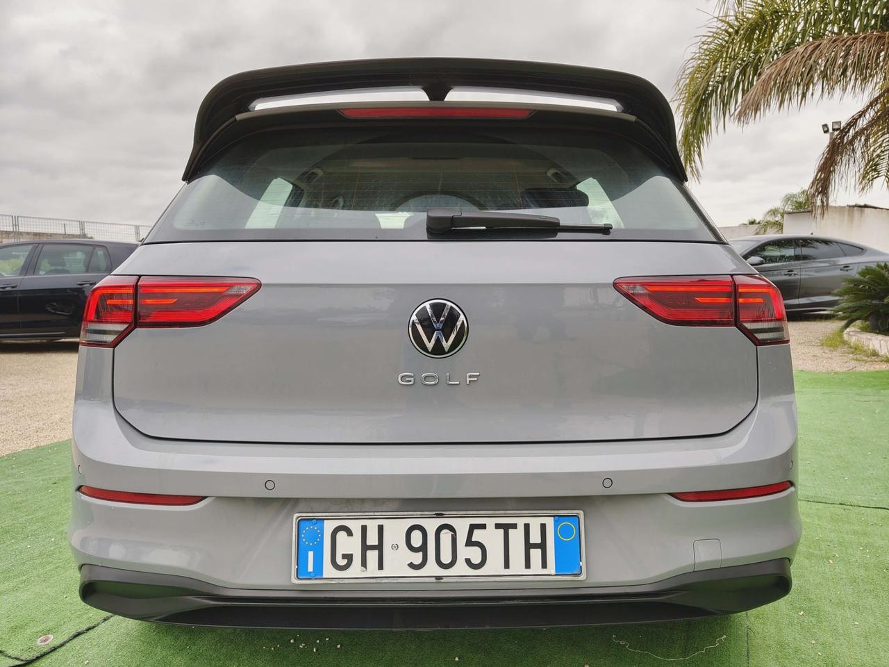 Volkswagen Golf 2.0 TDI DSG SCR Life - 2022