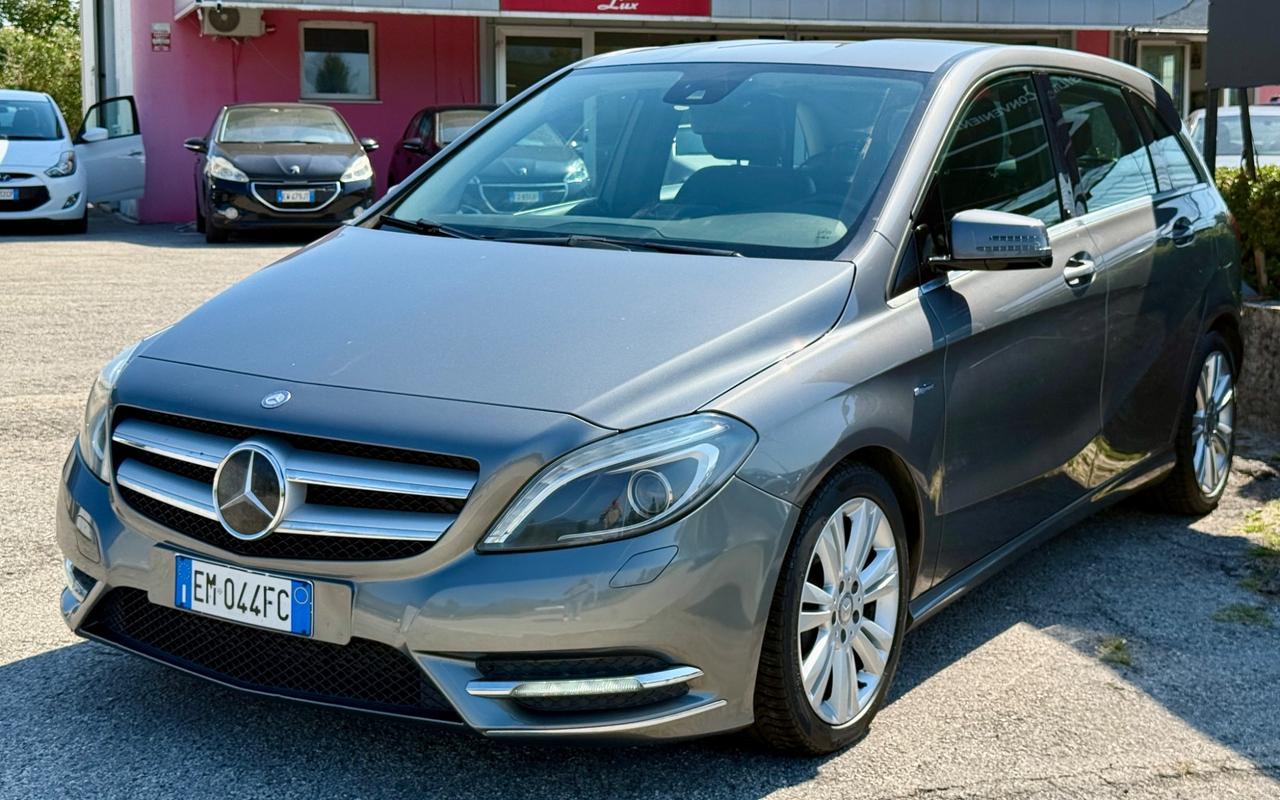 Mercedes-benz B 200 CDI BlueEFFICIENCY Premium