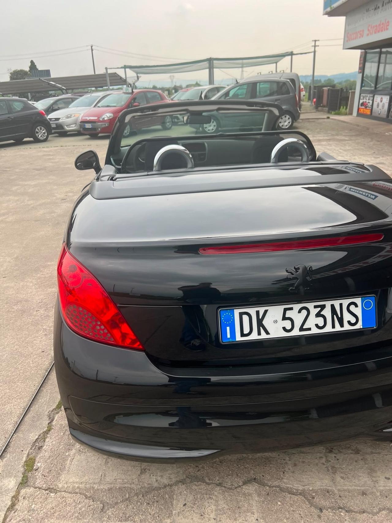 Peugeot 207 1.6 VTI CC ROLAND GARROS