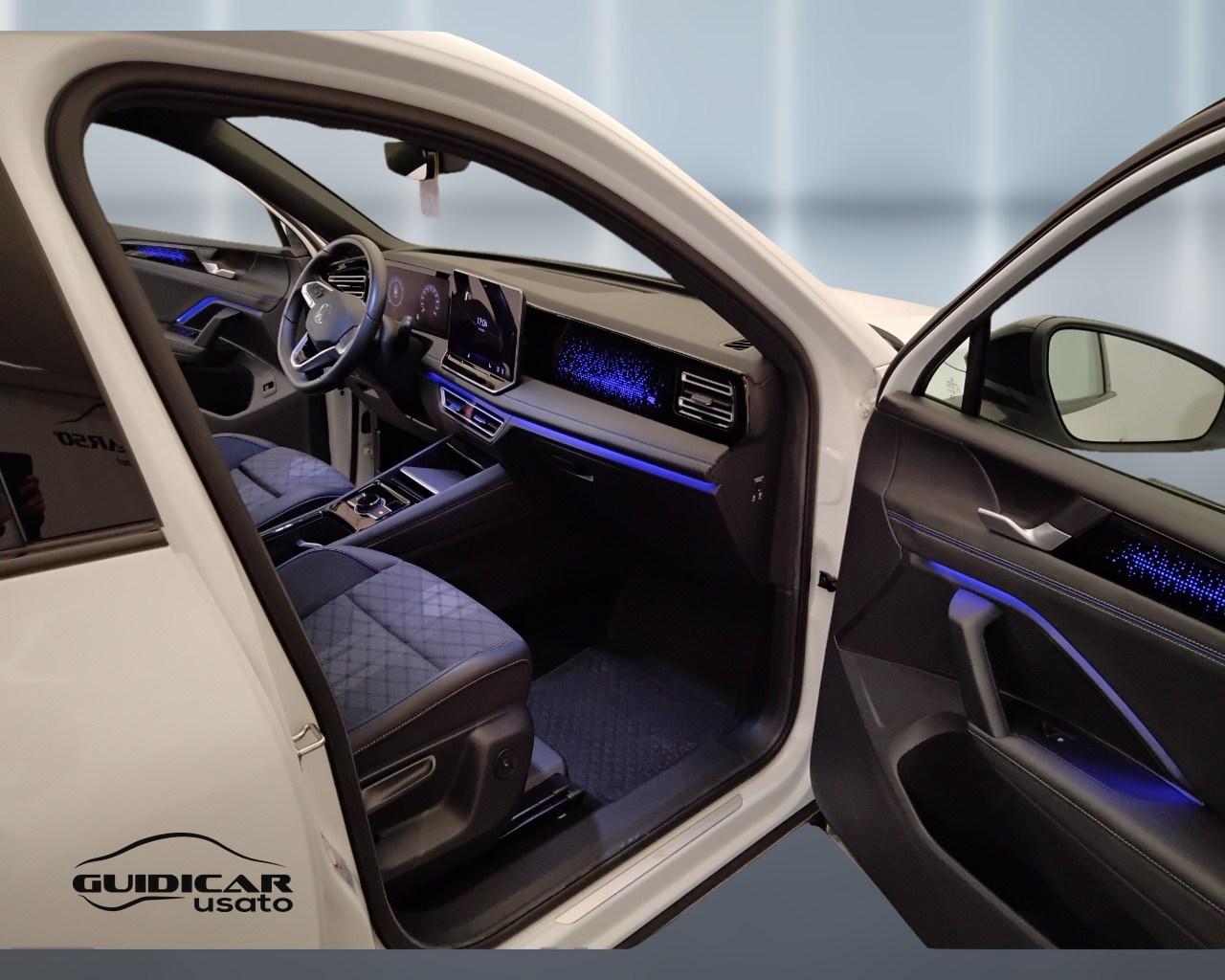 VOLKSWAGEN Tiguan III 2024 - Tiguan 1.5 etsi R-Line 150cv dsg