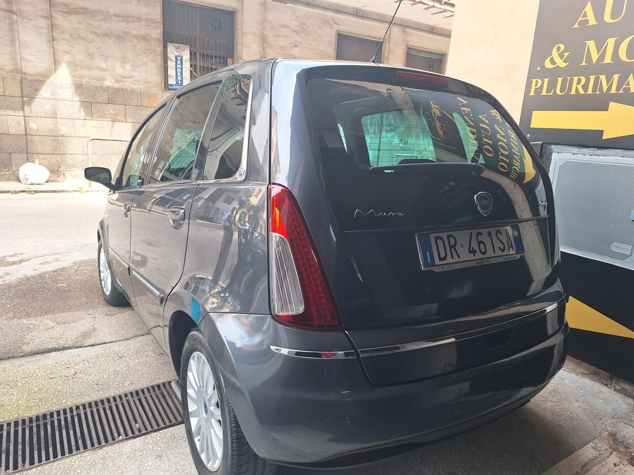 Lancia MUSA 1.3 Multijet 16V 90 CV poltrona