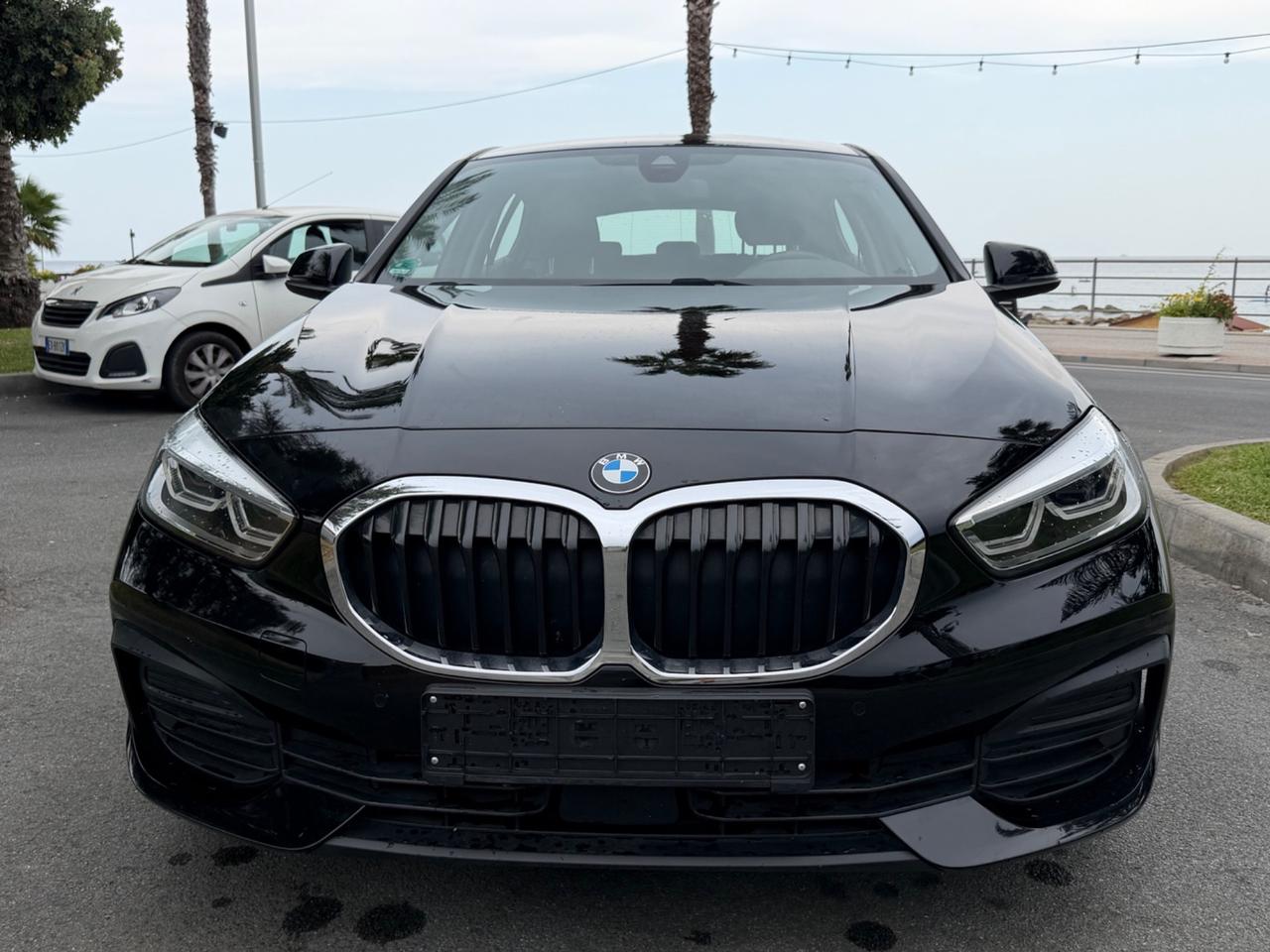 Bmw 118 118i 5p. Advantage