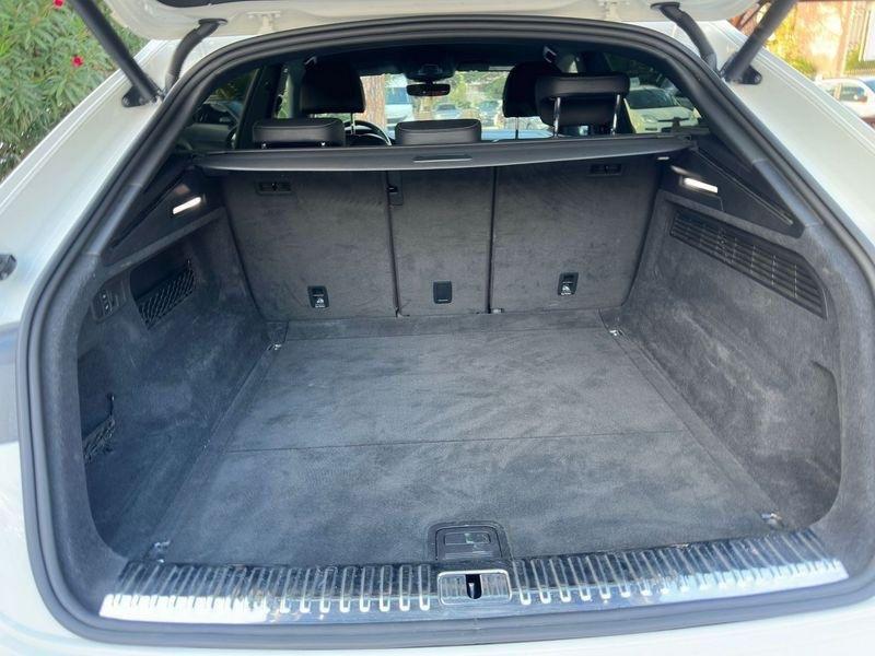 Audi Q8 50 TDI 286 CV quattro tiptronic Sport