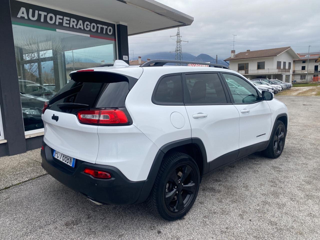 Jeep Cherokee 2.2 Mjt II 4WD Active Drive I Overland