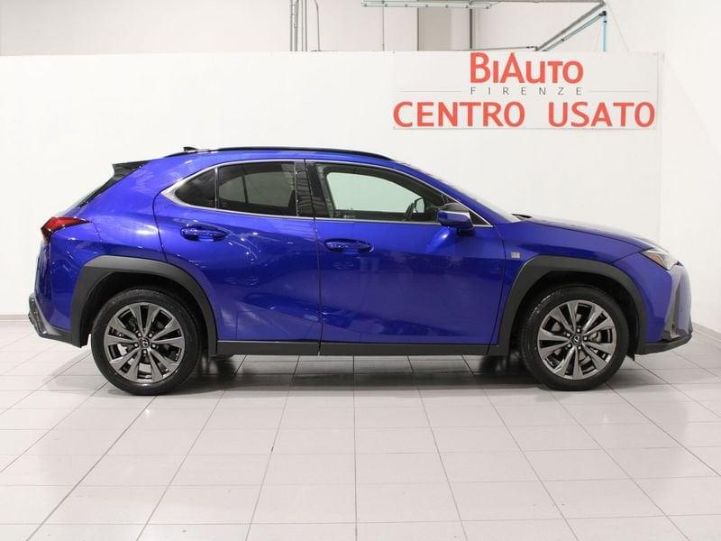 Lexus UX Hybrid Design