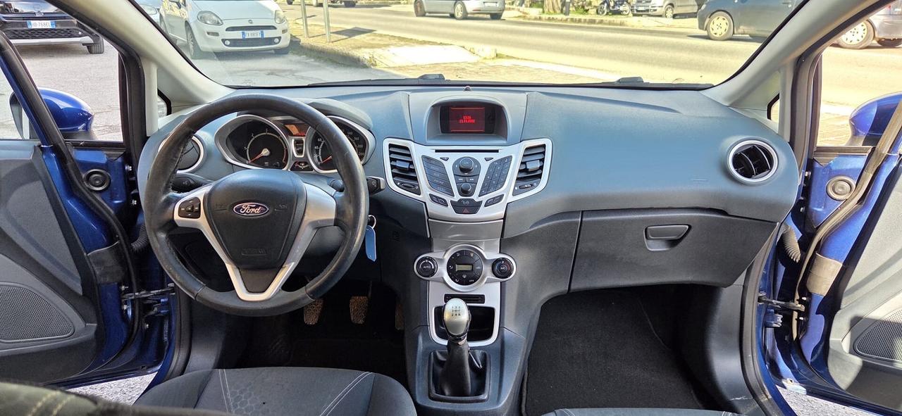 FORD FIESTA 1.4 TDCI OK NEO PATENTATI