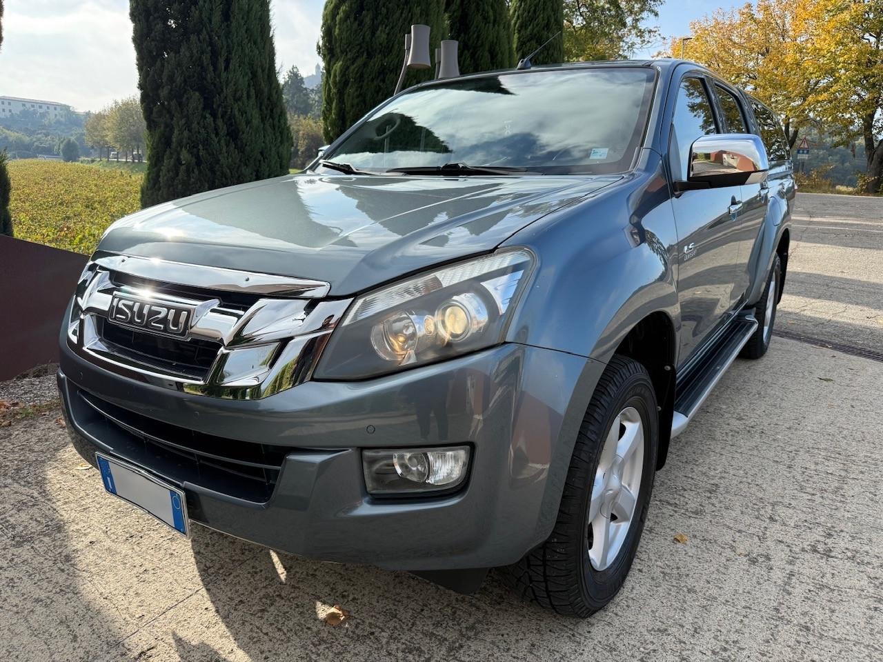 Isuzu D-Max 2.5 LS Quasar KM 79.000