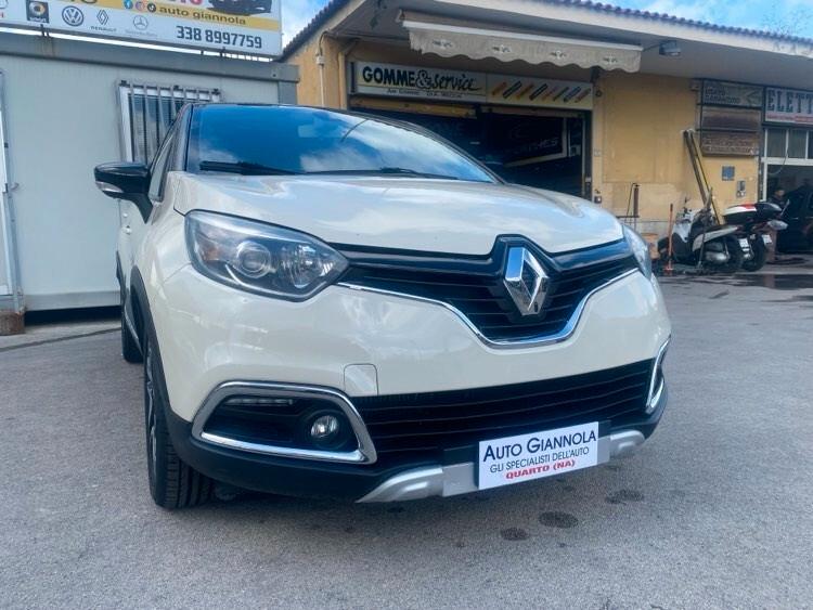 Captur 1.5 dCi 90 CV Project Runway Super Accessiorata