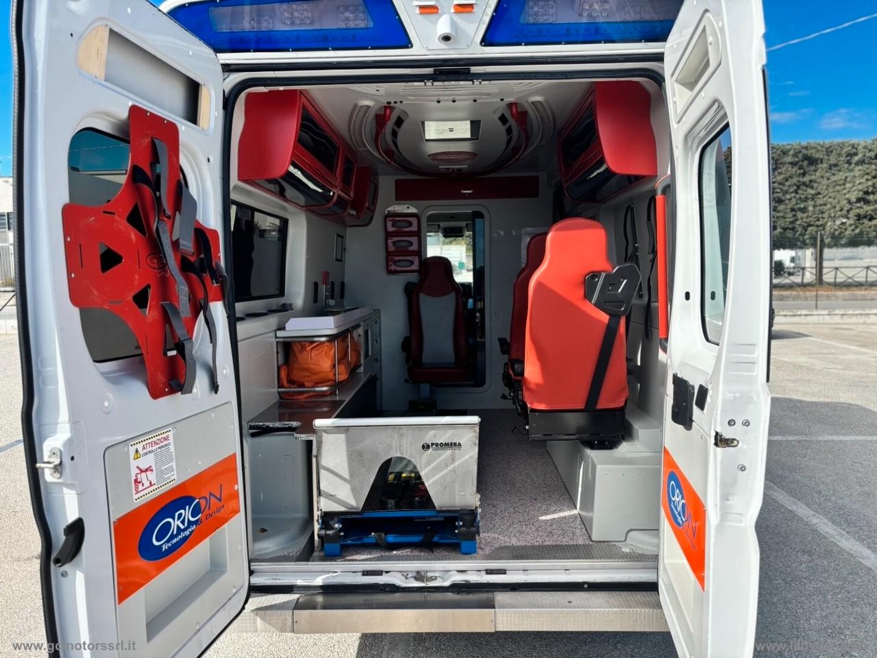 Fiat Ducato 33 2.3 MJT 150CV Allestimento Ambulanza