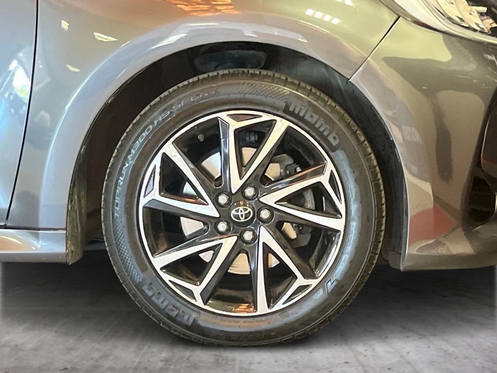 Toyota Yaris 1.5 hybrid Lounge