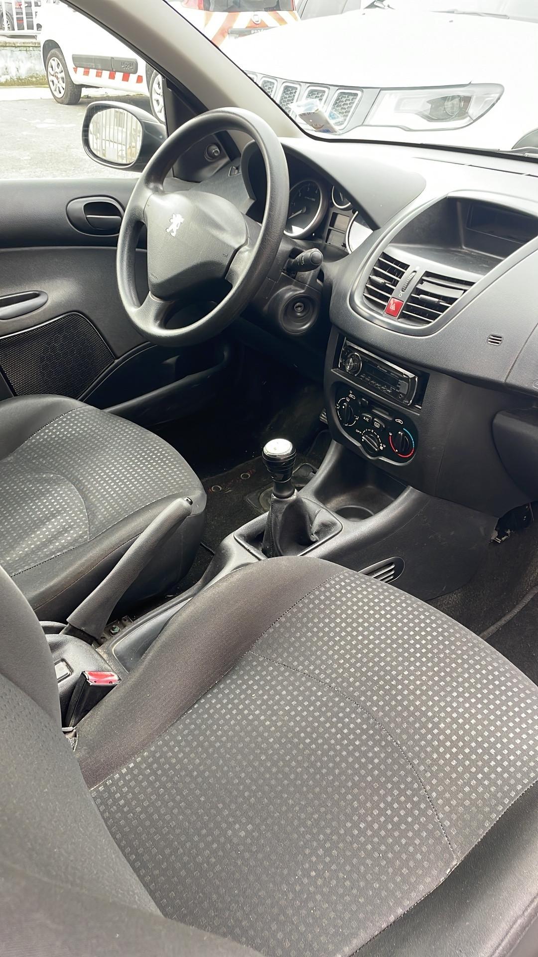 Peugeot 206 Plus 1.1 60CV 5p. ONE Line