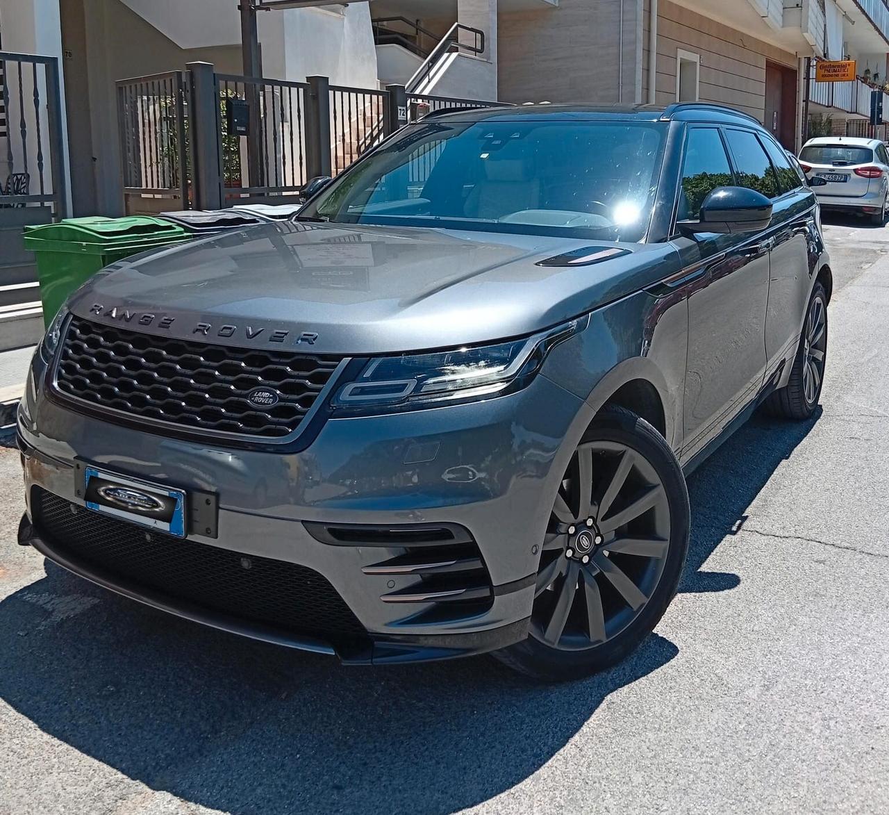 Land Rover Range Velar 2.0D 240 CV R-Dynamic