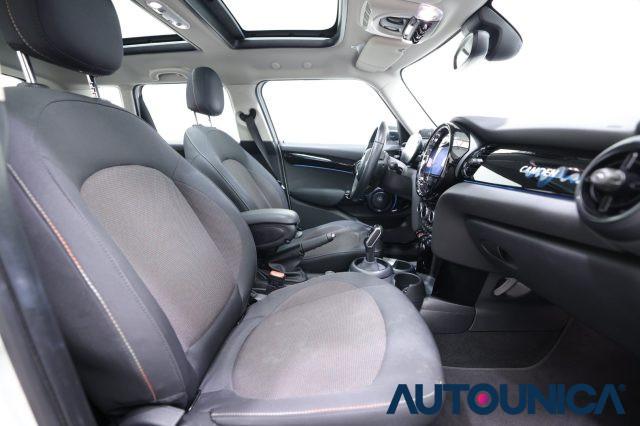 MINI Cooper 1.5 COOPER CAMDEN 5PORTE AUTOMATICA TETTO PANORAMA