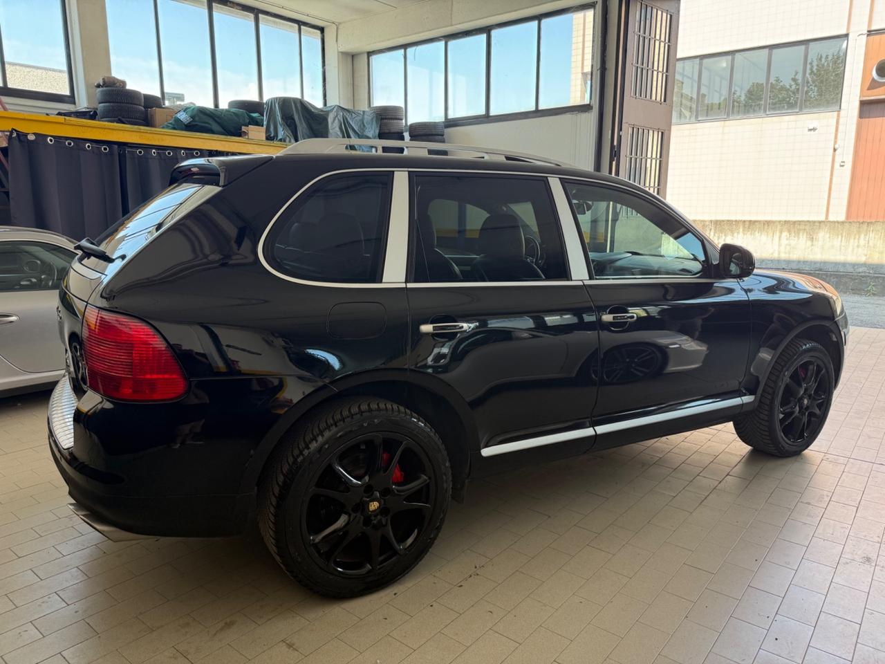 Porsche Cayenne 4.5 cat Turbo