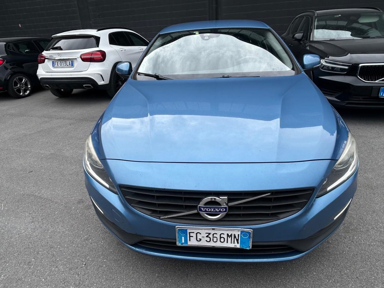 Volvo V60 D2 Geartronic Summum