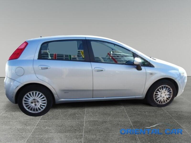 FIAT Grande Punto Grande Punto 1.3 MJT 90 CV 5 porte Dynamic CAMBIO AUTOMATICO SOLO PER COMMERCIANTI