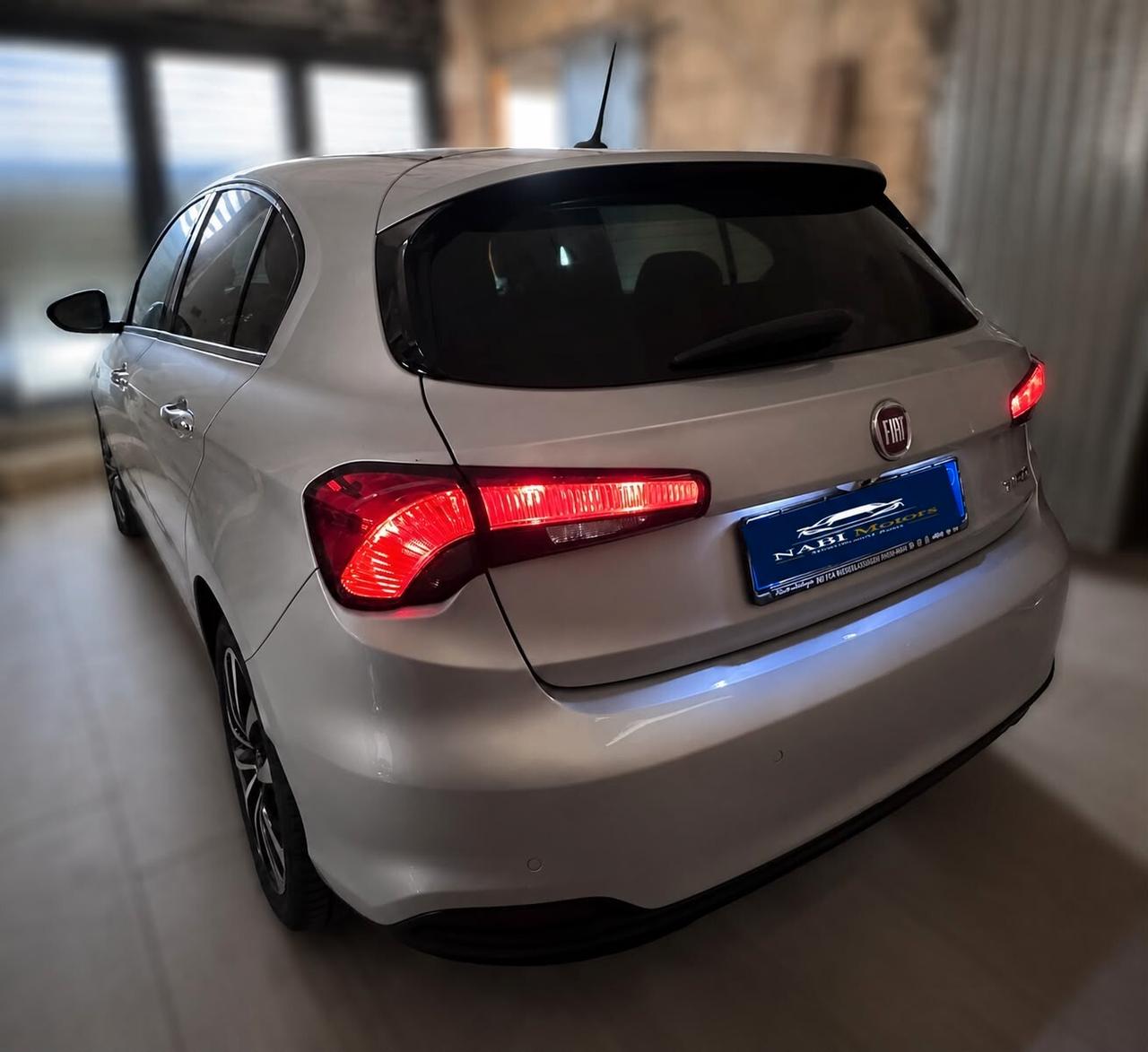 Fiat Tipo 1.6 Mjt S&S 5 porte Lounge