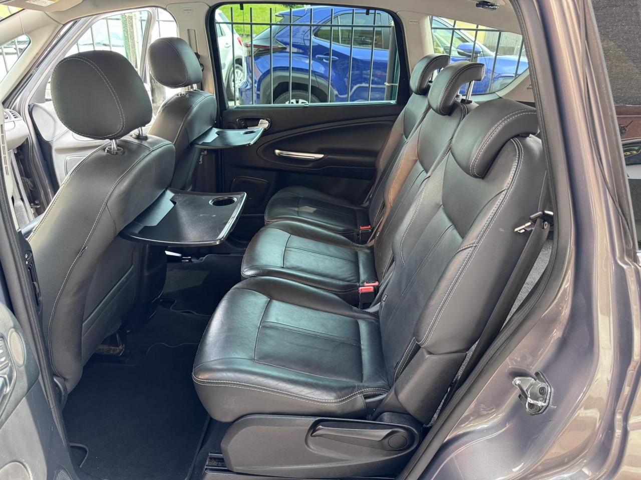 Ford S-Max 2.0 TDCi Bi T. Start&Stop Pow.7p.ti Titanium Business