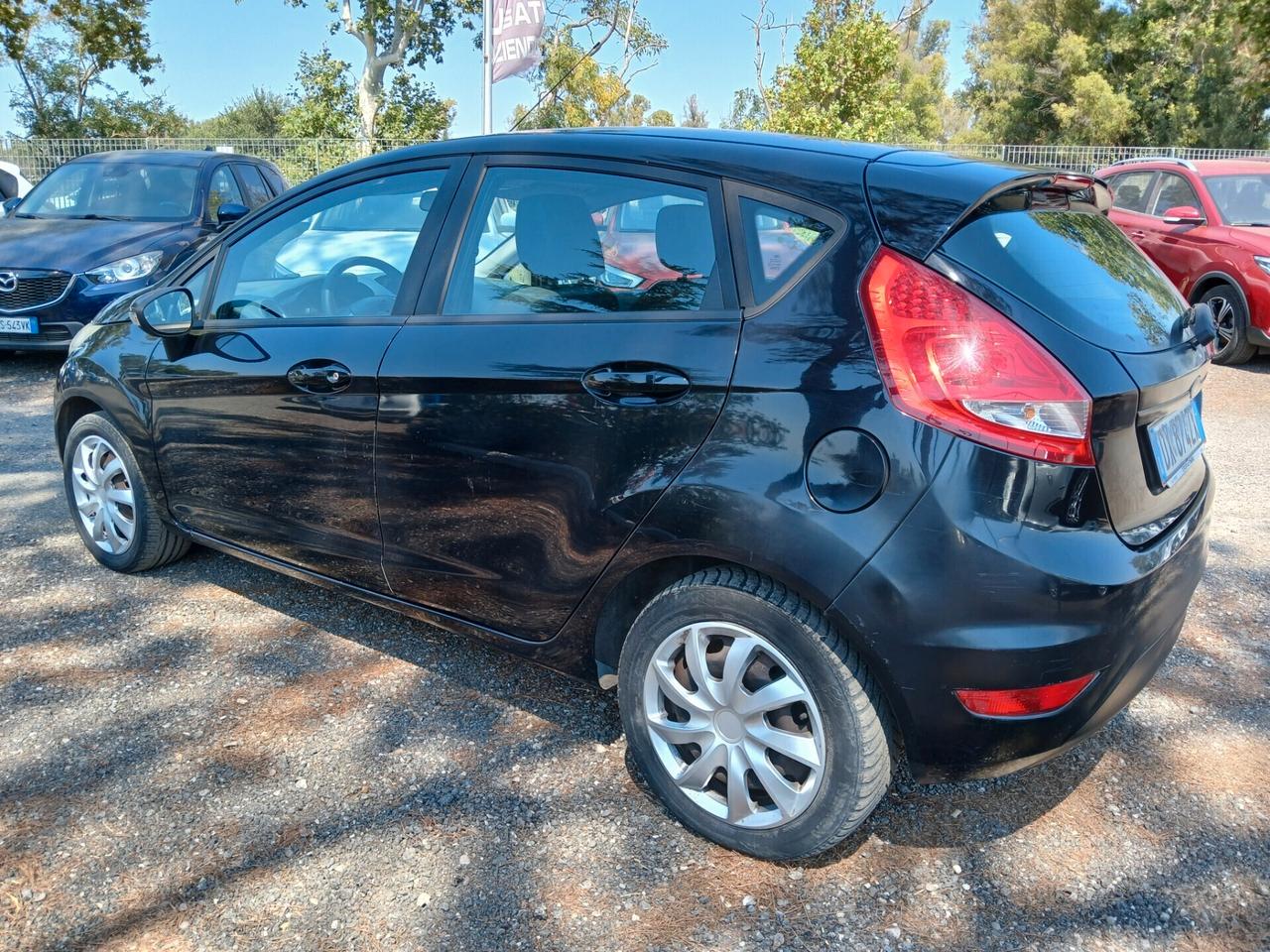 Ford Fiesta 1.4 5p Bz.- GPL Titanium