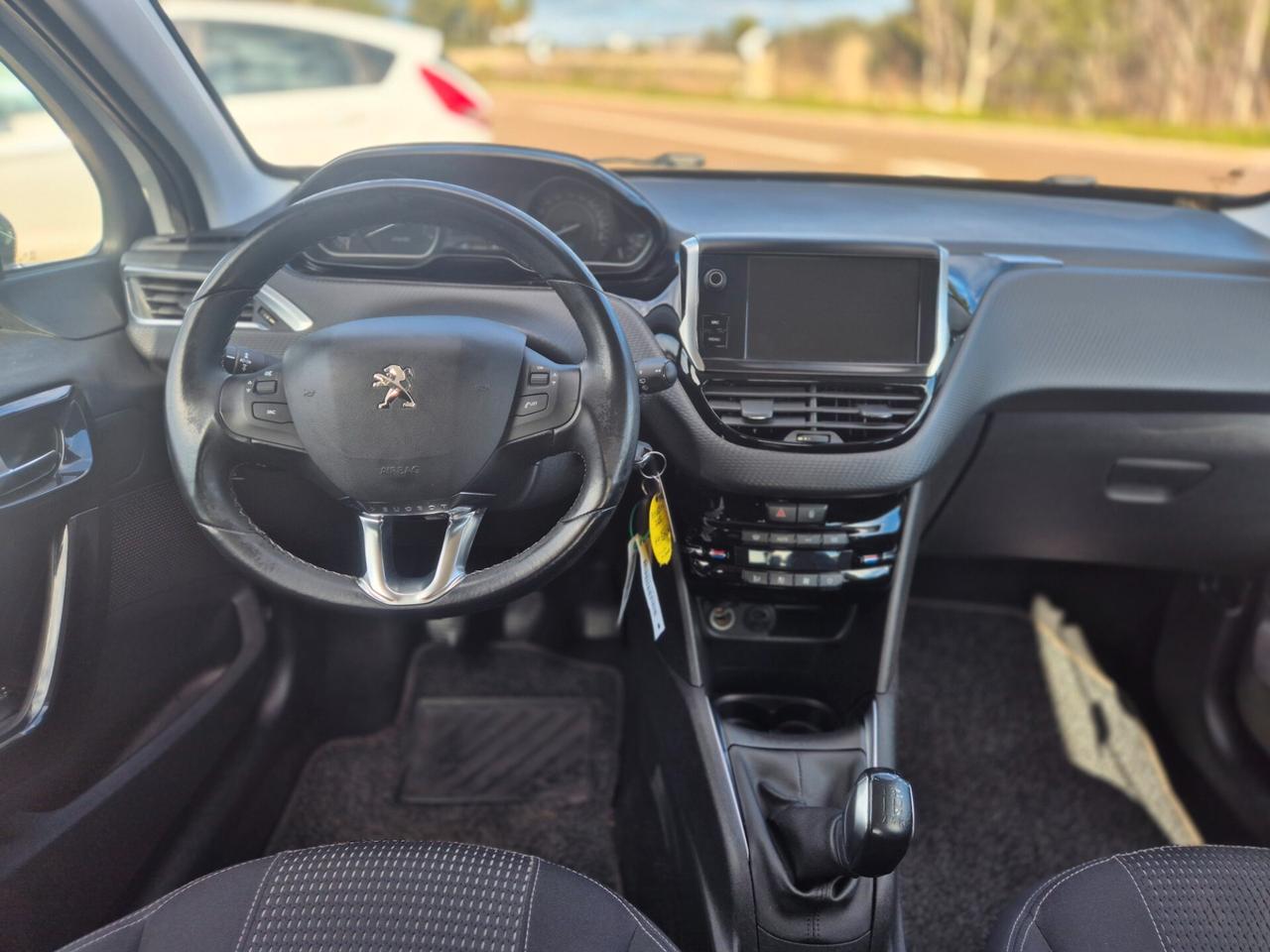 Peugeot 208 1.2 82 5 porte Allure 91000 KM