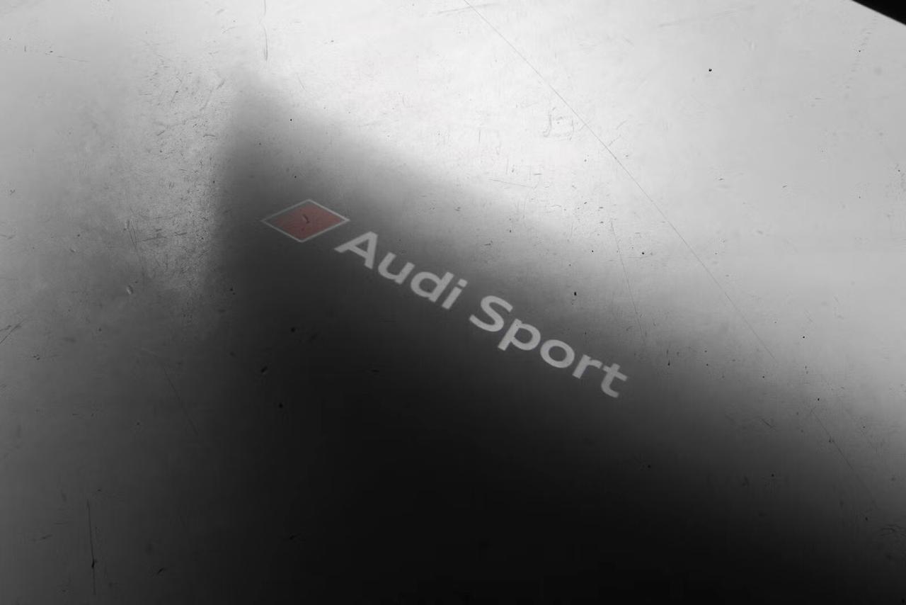 Audi R8 Performance V10 620hp Quattro