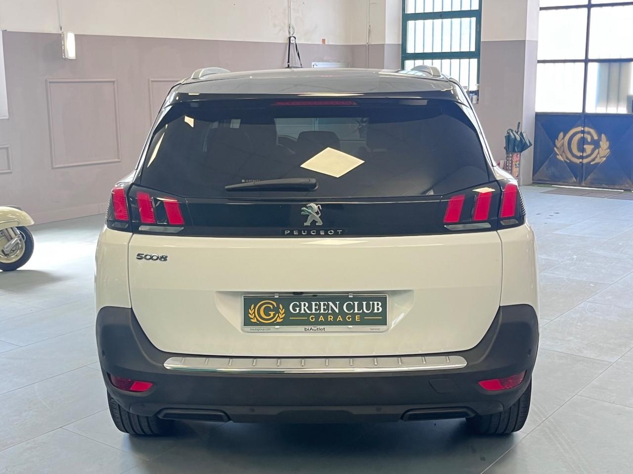 Peugeot 5008 BlueHDi 130 S&S Allure