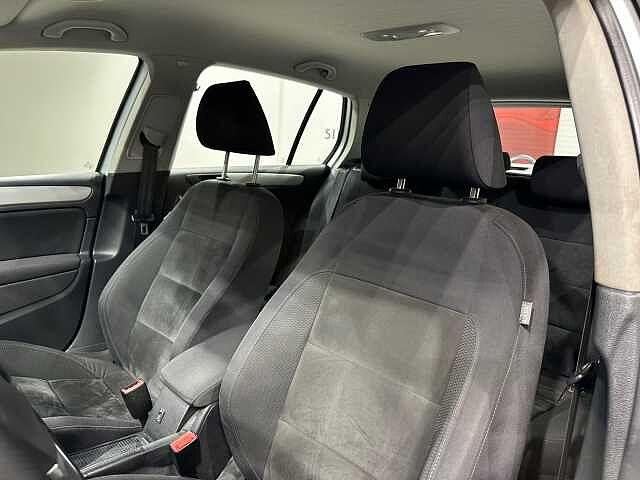 Volkswagen Golf 6ª serie 1.6 TDI DPF DSG 5p. Rline