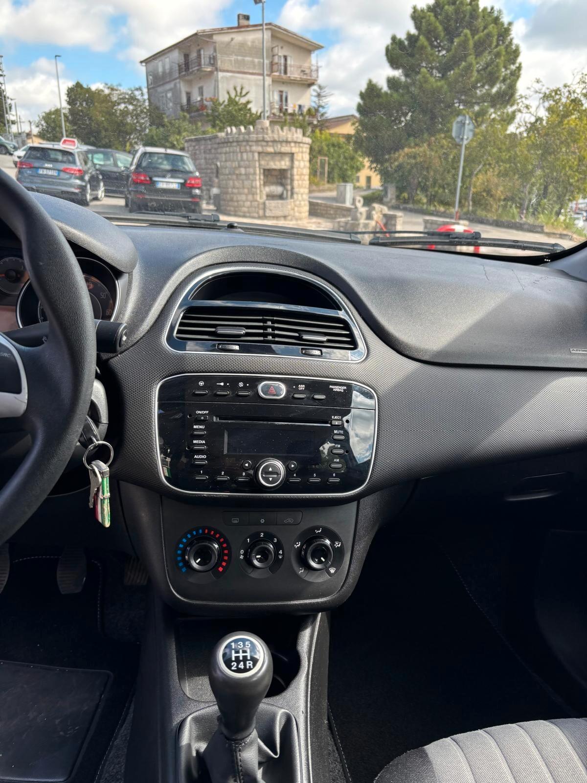 Fiat Punto 1.3 MJT II S&S 95 CV 5 porte Street