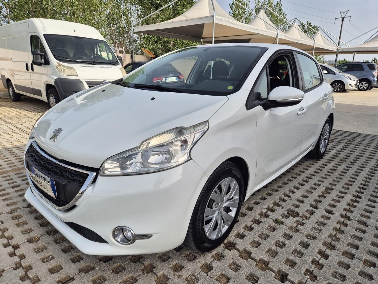 Peugeot 208 1.2 VTi 82 CV 5 porte Active