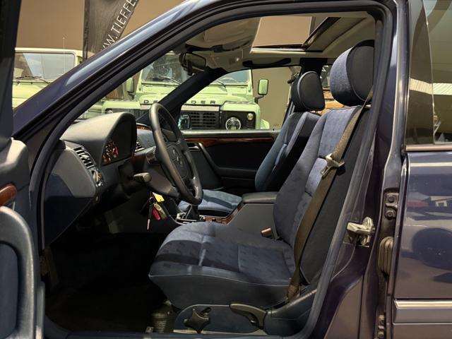 MERCEDES-BENZ C 200 Kompressor cat Elegance