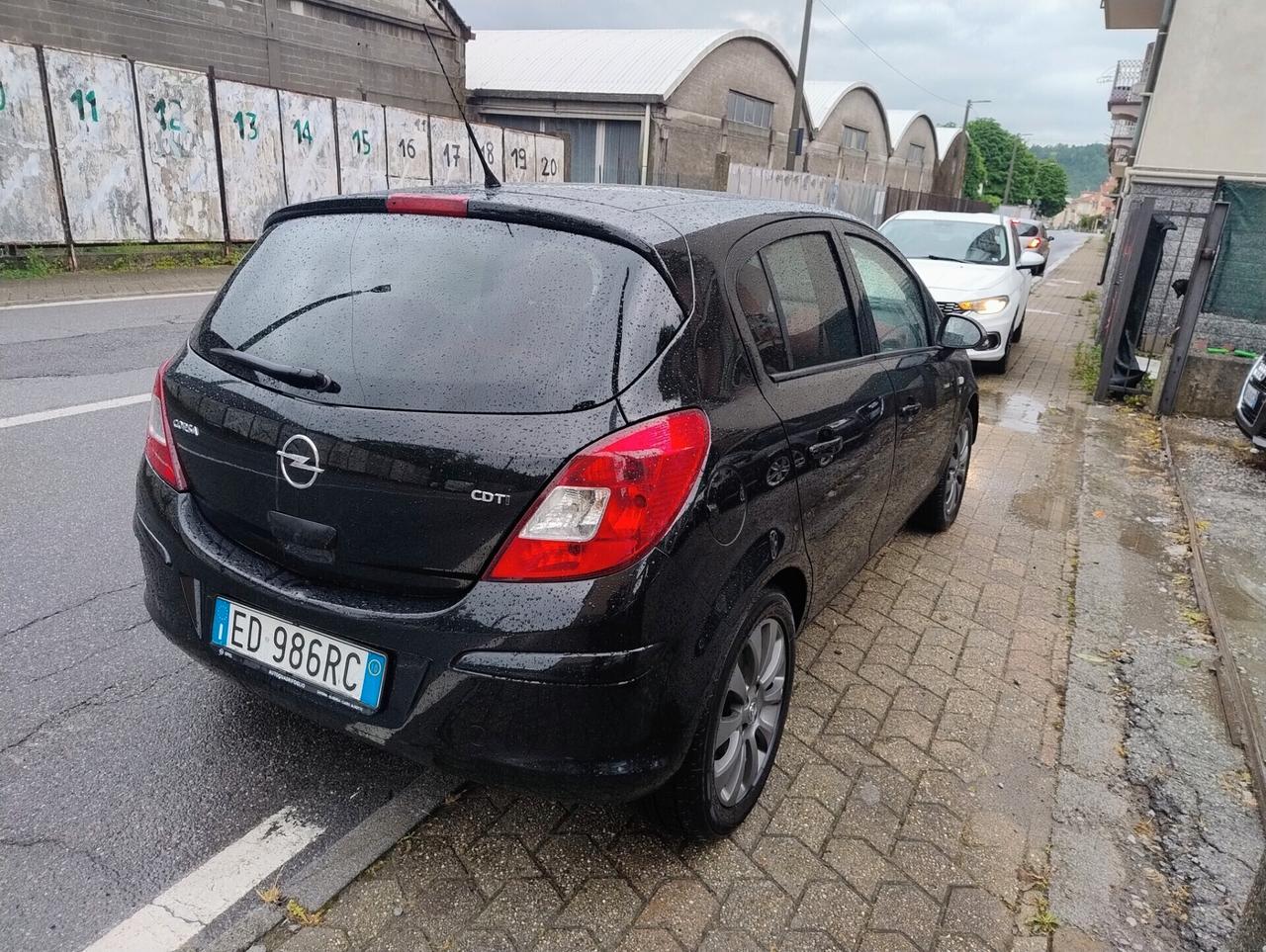Opel Corsa 1.3 CDTI 95CV BLACK EDITION COSMO