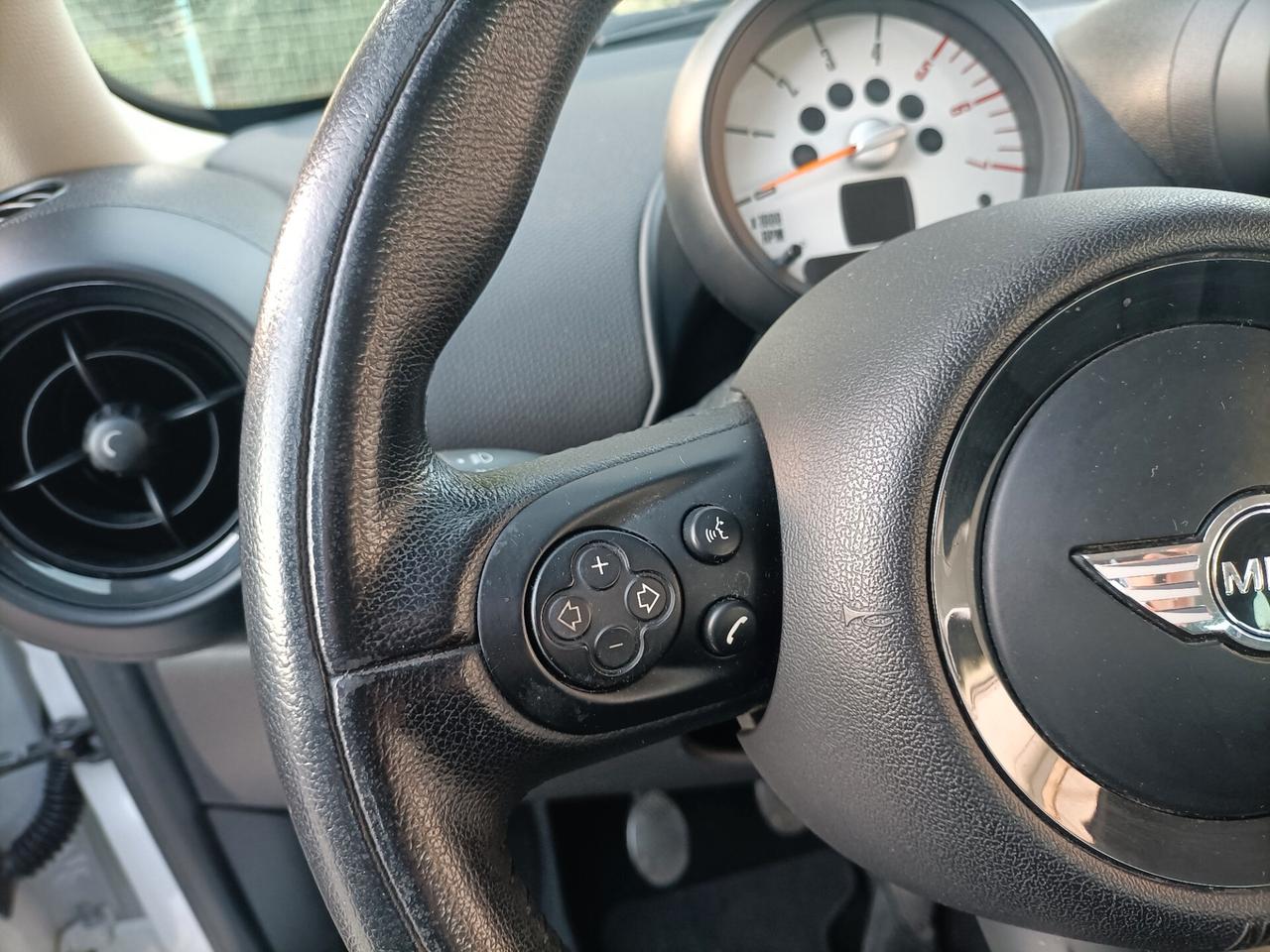 Mini Cooper Countryman 1.6 D *135.000km*