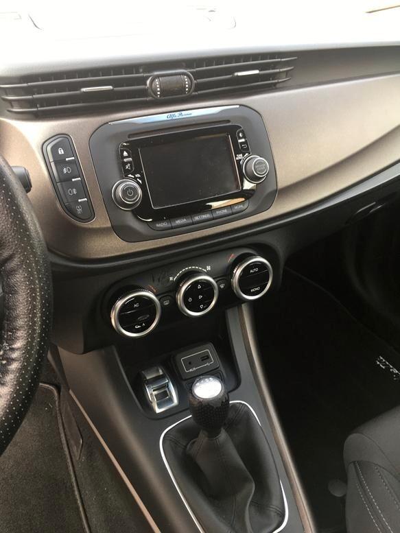Alfa Romeo Giulietta 1.4 Turbo 120 CV GPL Distinctive
