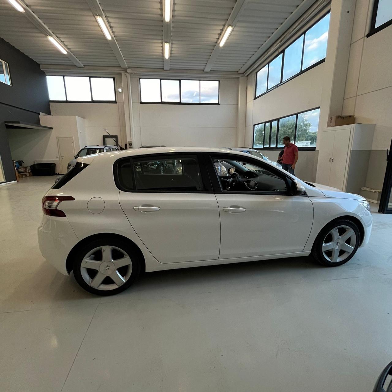 Peugeot 308 1.6 HDi