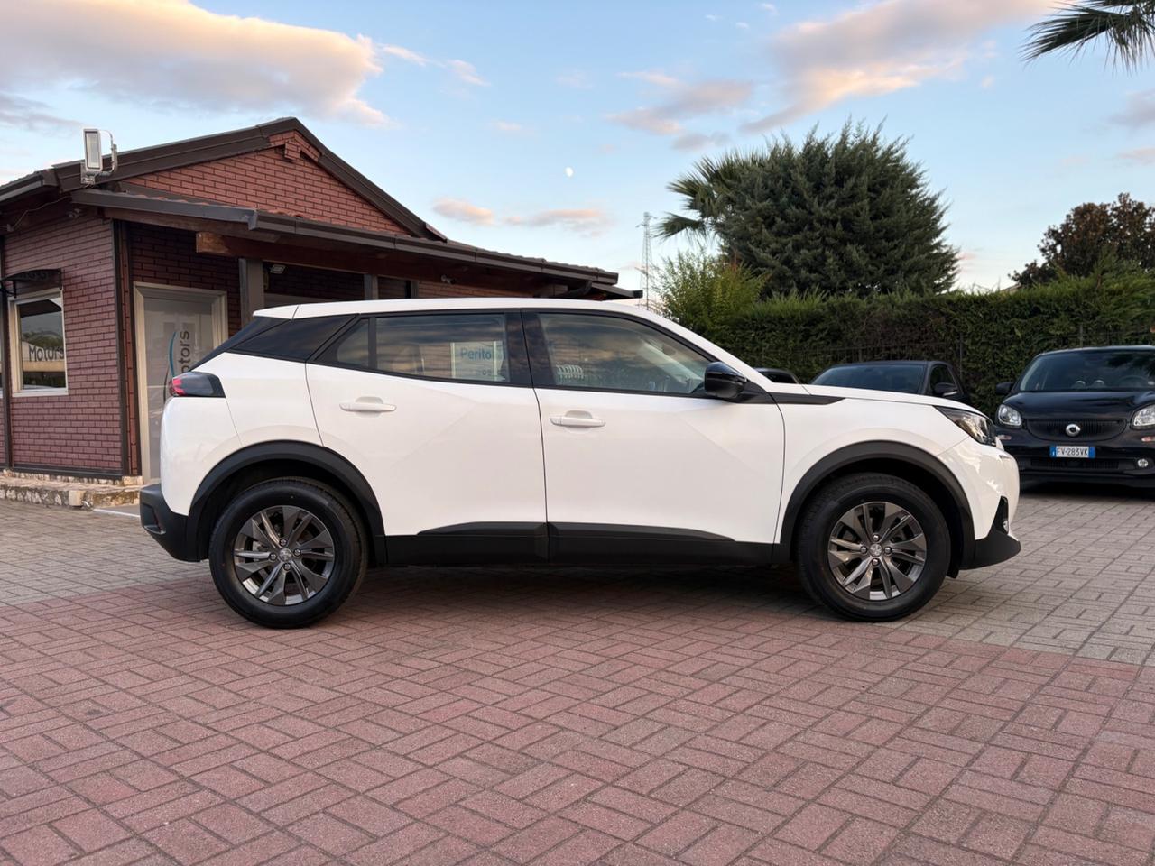 Peugeot 2008 PureTech 100 S&S Allure