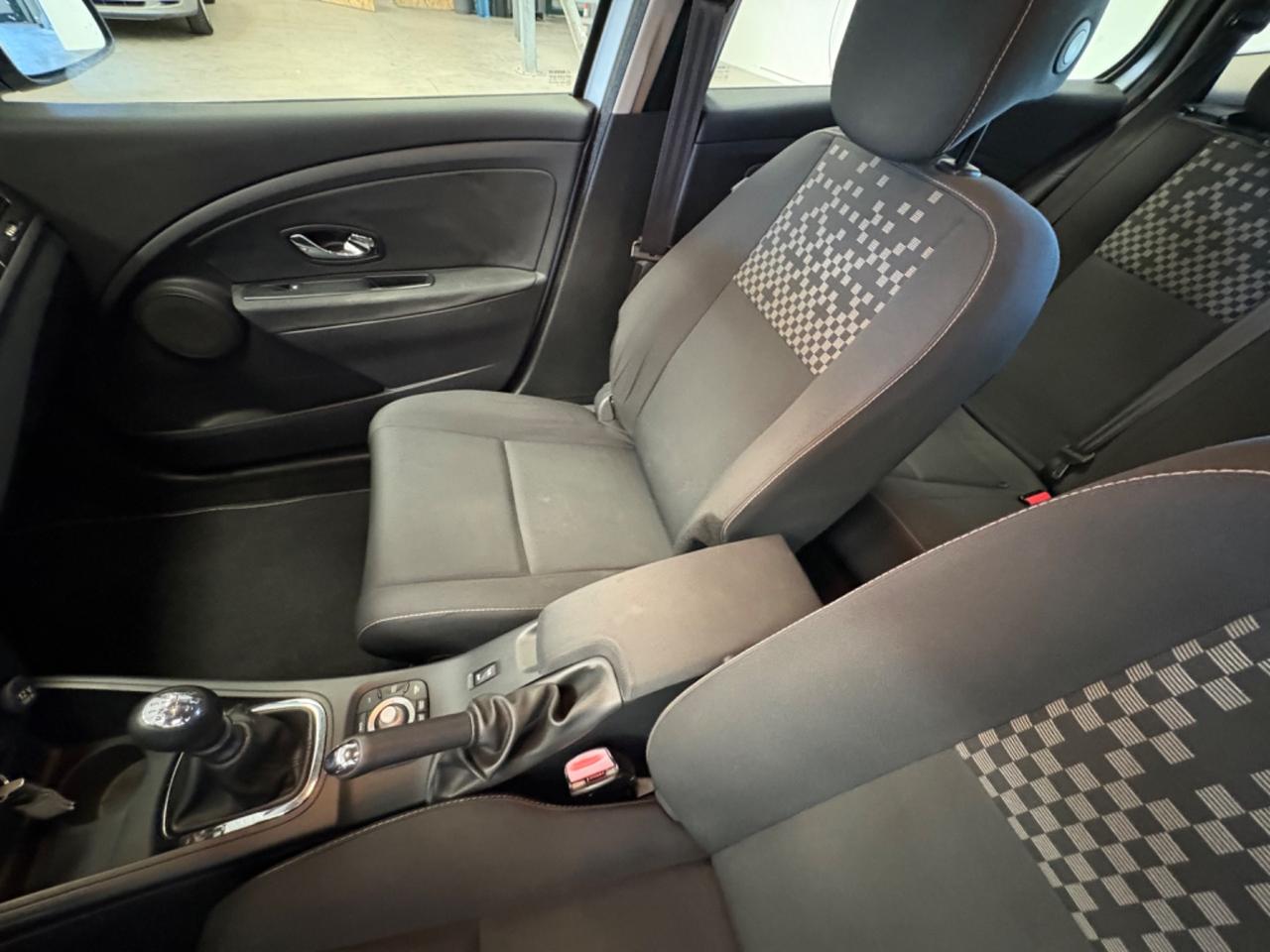 Renault Megane 1.5 dCi 110cv 2013 Euro 5
