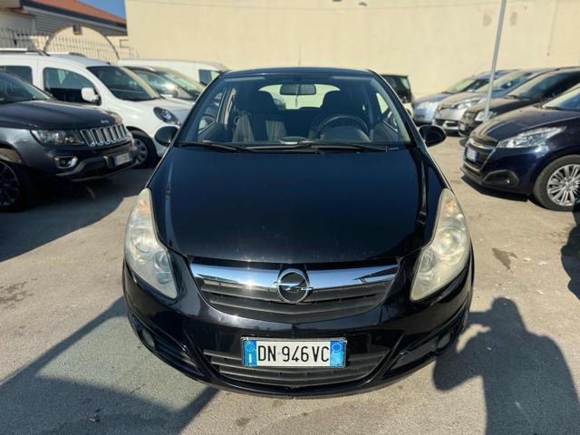 OPEL Corsa 1.2 3 porte Club