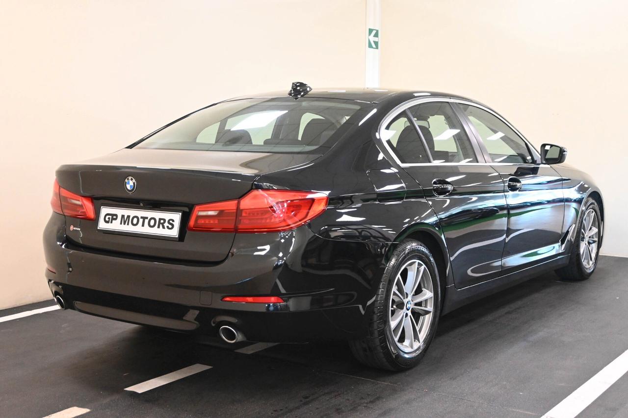 BMW Serie 5(G30/31/F90) 520d Business