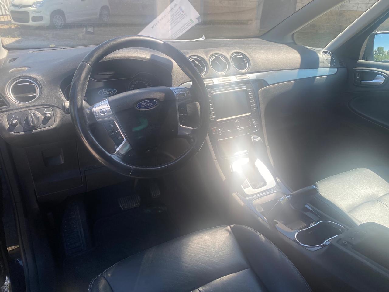 Ford S-Max 2.0 TDCi 163CV Powershift 7 posti Business Nav