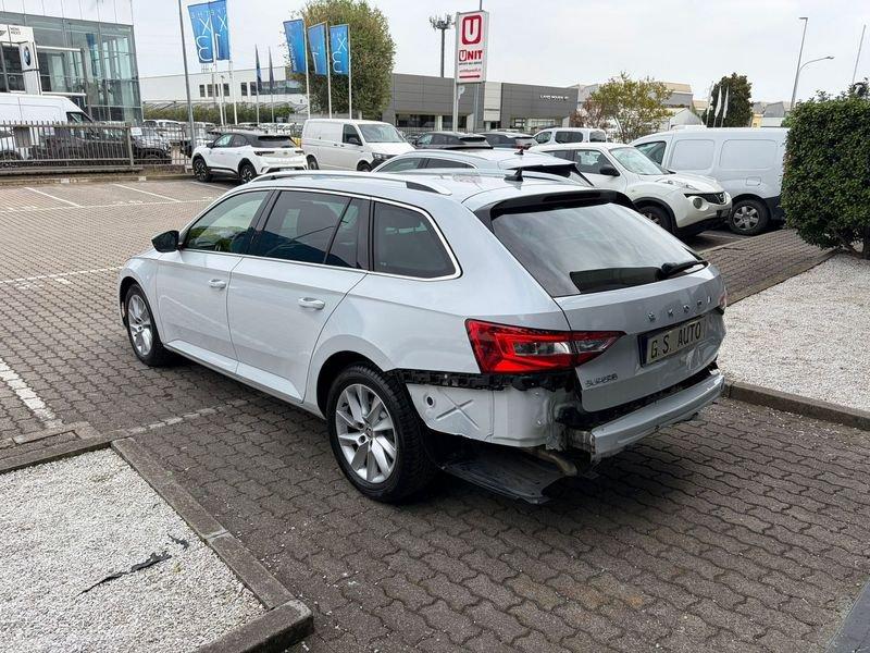 Škoda Superb Wagon 2.0 tdi evo Style 150cv dsg DANNEGGIATA