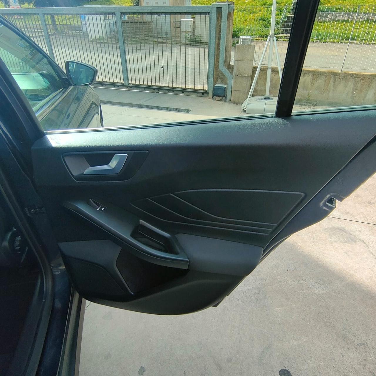 Ford Focus 1.5 EcoBlue 120 CV automatico SW Business Co-Pilot