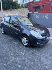 Renault Clio Storia 1.2 5 porte Confort