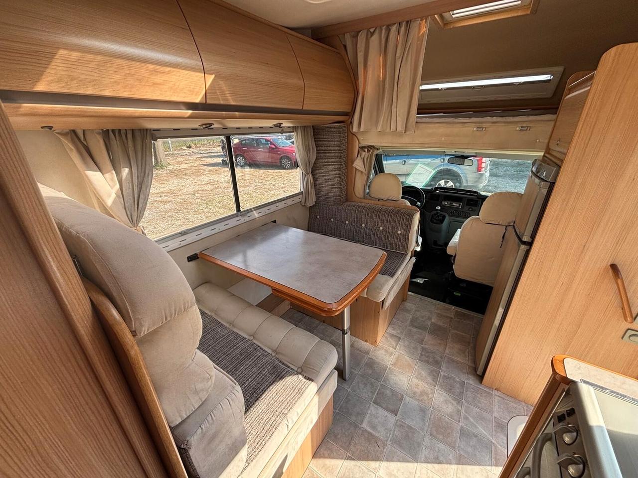 Kentucky Estro 4 G camper