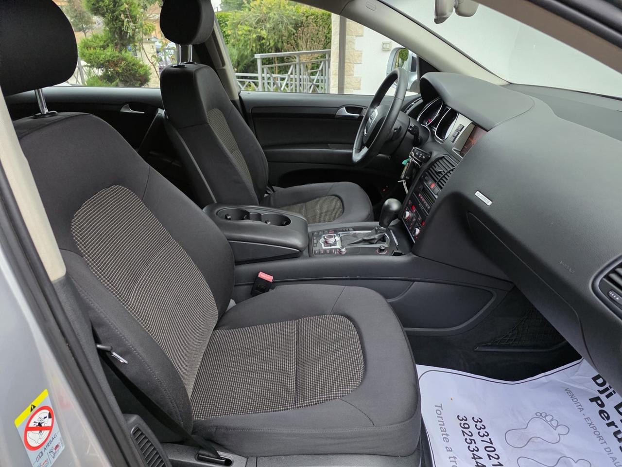 Audi Q7 3.0 V6 TDI 233CV quattro tiptronic