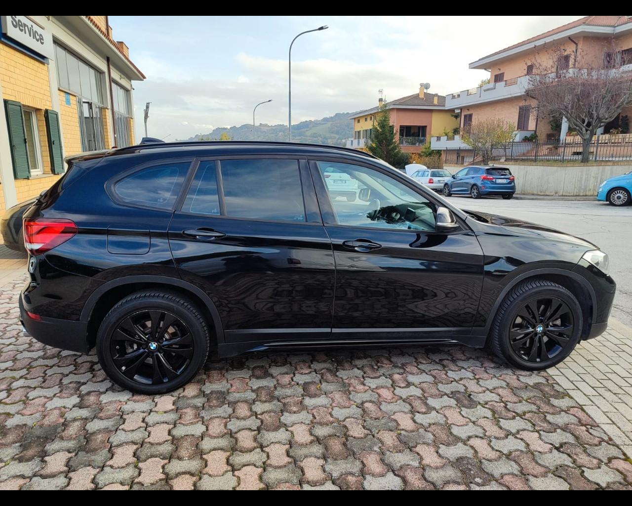 BMW X1 (F48) - X1 sDrive20d Sport