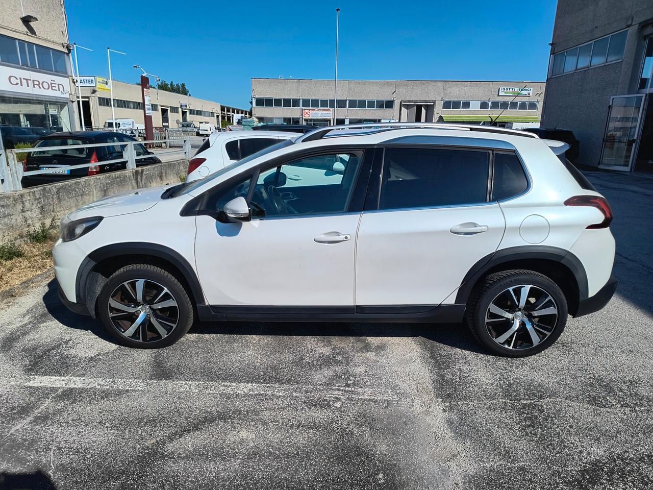 Peugeot 2008 BlueHDi 120 S&S Allure