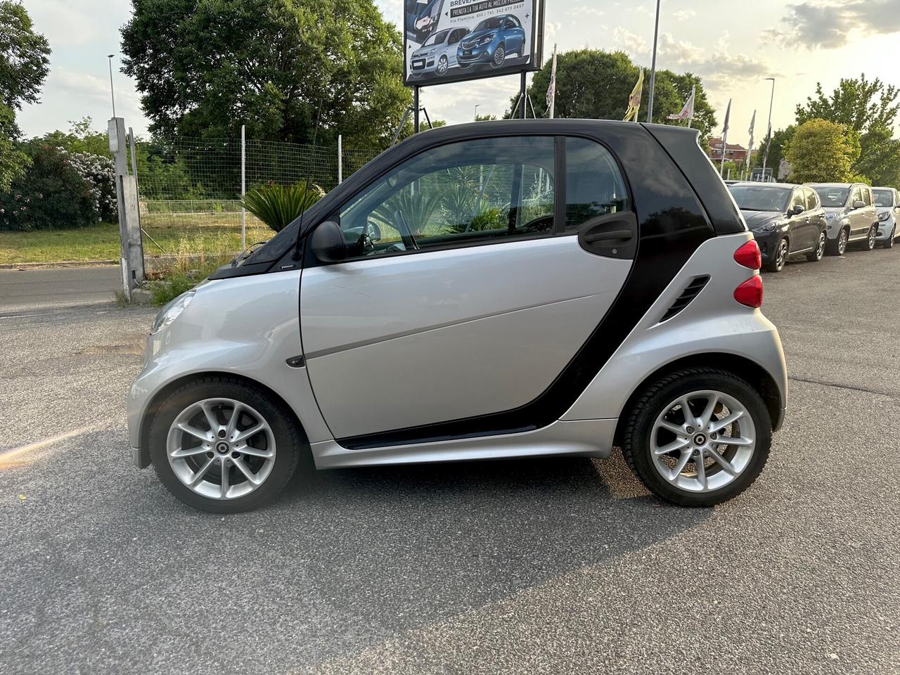 Smart ForTwo 1000 52 kW coupé passion Navigazione NO OBBLIGO FINANZIARIO GARANTITA PERMUTE E RATE