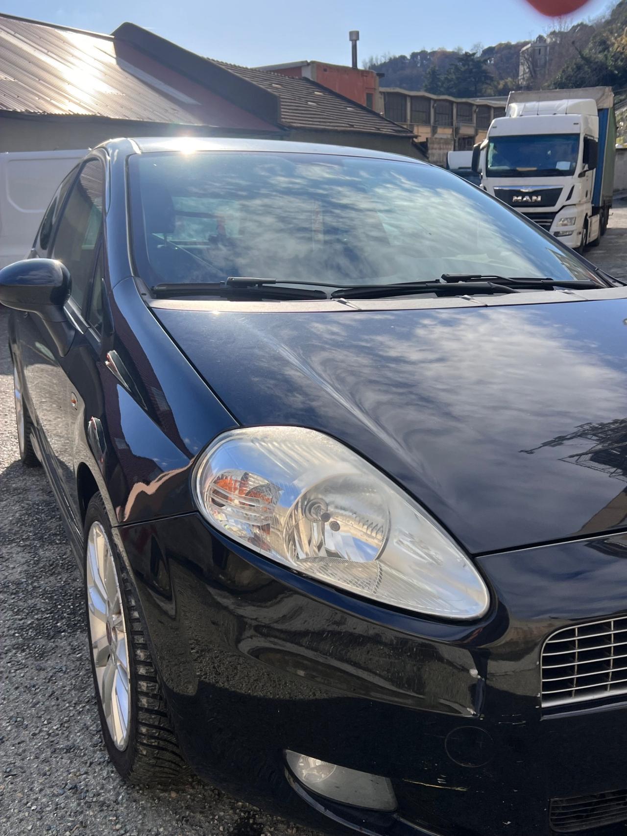 Fiat Grande Punto 1.3 MJT 90 CV 5 porte Emotion