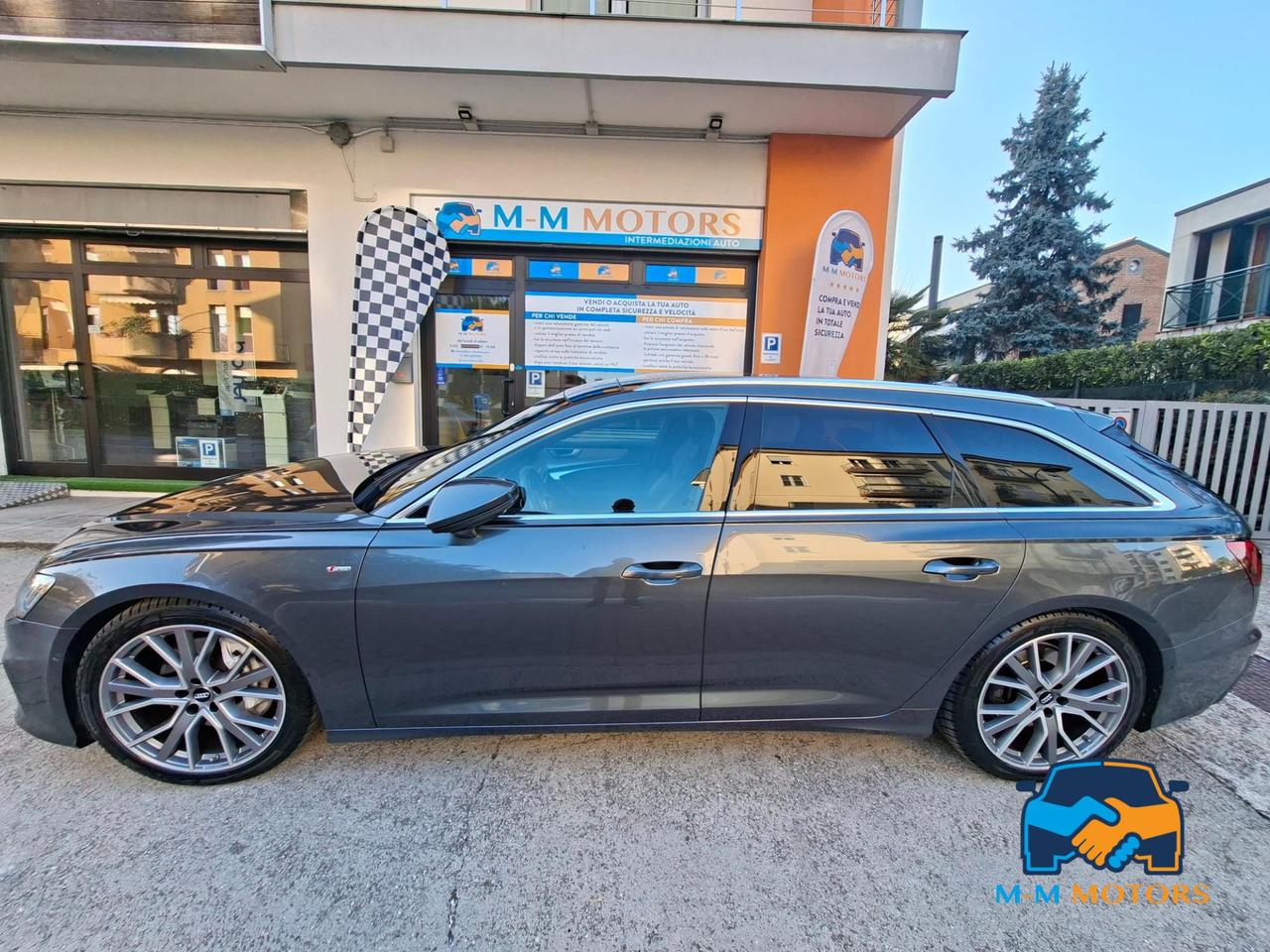 AUDI A6 S-LINE quattro ibrida con tetto